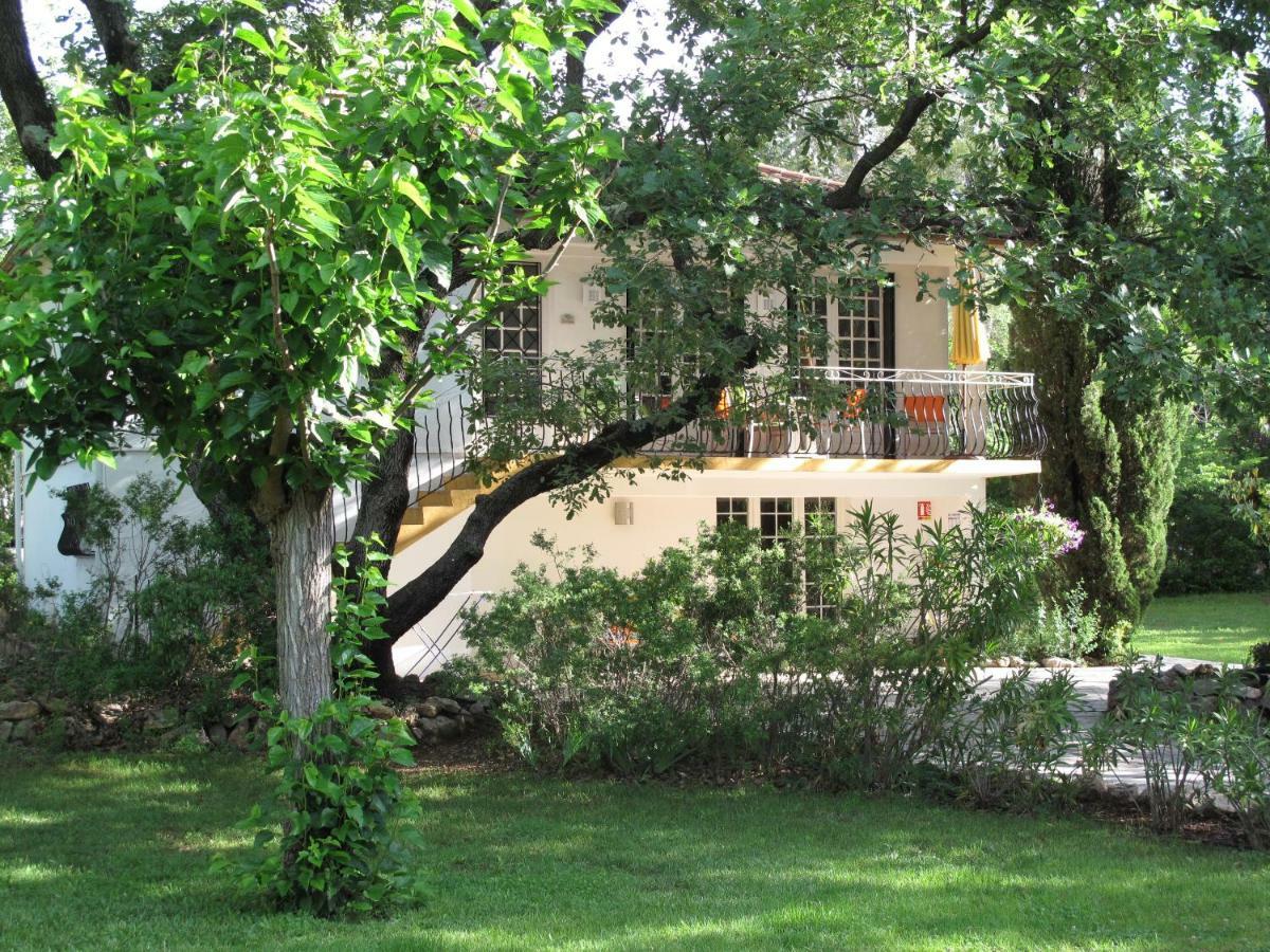 Residence Miro, Gites Avec Piscine Chauffee Et Tennis Les Arcs-sur-Argens Exterior photo